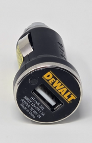 DeWalt Lithium Jump Starter with USB Power Bank & Flashlight full kit DXAELJ16