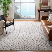 Adirondack Ivory/Charcoal 5 ft. x 8 ft. Chevron Area Rug