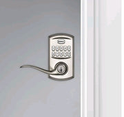 Kwikset SmartCode 917 Entry Traditional Residential Electronic Lever - 99170-001