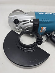 Makita GA7021-R 7" Corded Anglewith Grinder w/  AC/DC SWITCH