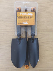 Fiskars 3pc Garden Tool Set Handle hang holes provide easy storage