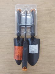 Fiskars 3pc Garden Tool Set Handle hang holes provide easy storage