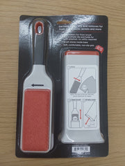 Self Cleaning Garment Brush