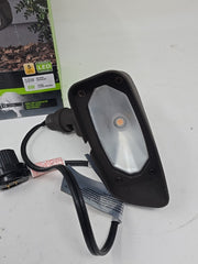1 Portfolio 325-Lumen 6.5-Watt LED Flood Light Reflector Led #0643962