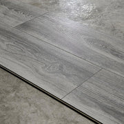 Silverton Oak 8 mm T x 7.5 in. W Water Resistant Laminate Wood Flooring (23.7 sqft/case)