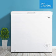 32.1 in. 7 cu. ft. Manual Defrost Chest Freezer in White Garage Ready