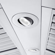 ZLINE Professional Convertible Vent Wall Mount Range Hood in Stainless Steel with Crown Molding 667CRN-48